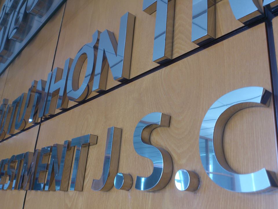 bang hieu chu noi inox 1 - công ty quảng cáo nguyễn hồ