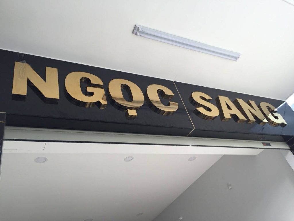 chu noi inox vang bong 1024x768 1 - công ty quảng cáo nguyễn hồ