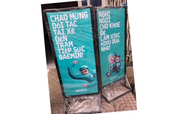 standee giá rẻ hcm
