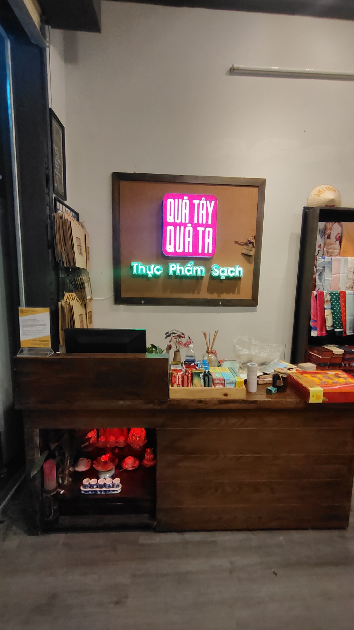 z2989000227458 83344a2dc6fc9ed096f23bb2cca66d7c - công ty quảng cáo nguyễn hồ